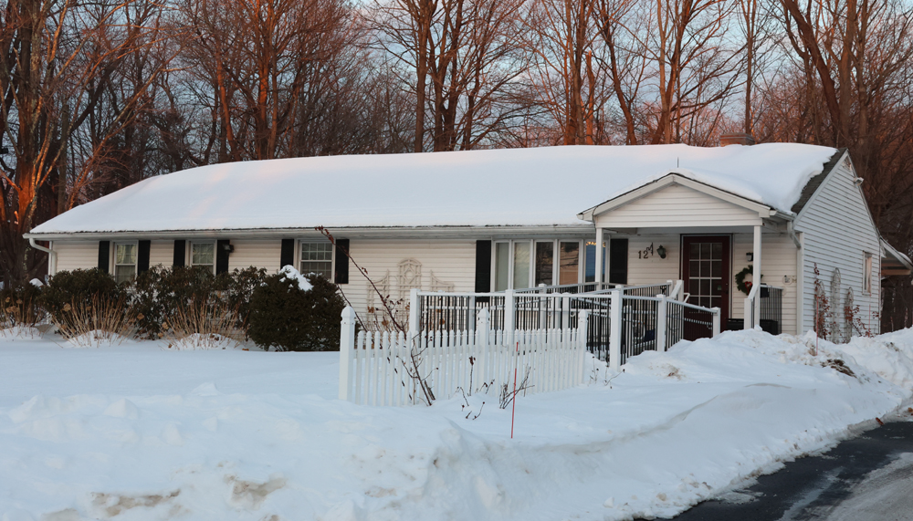 Morris selectmen to consider lease request