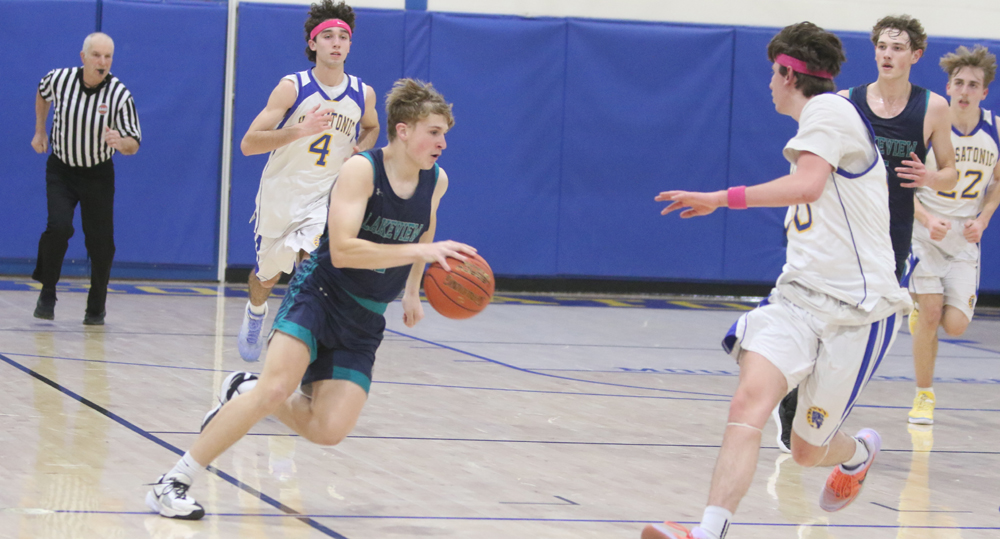 Bobcats dominant in BL win at Housy