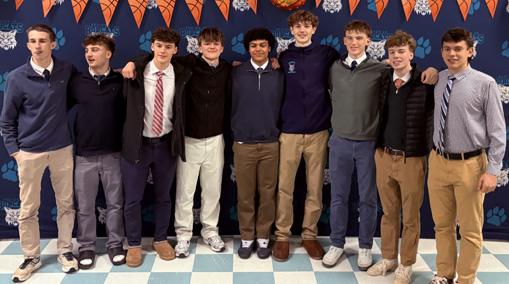 Lakeview boys team holds Senior Night