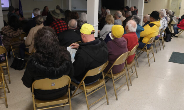 Meeting on Morris solar plan draws crowd