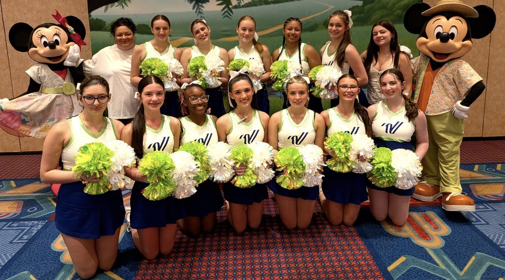 Lakeview cheer team part of show at Disney