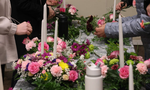 Arethusa Farm hosts Easter flower workshop