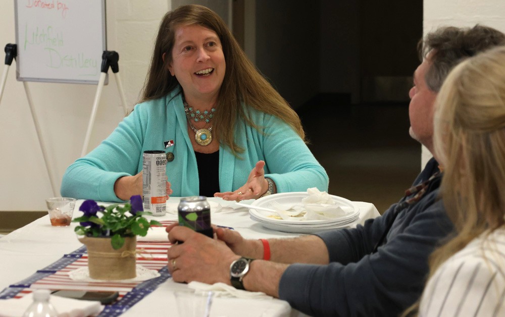 Candidates attend Warren GOP gathering