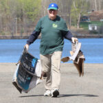 Volunteers clean Morris, Warren roadsides