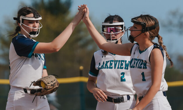 Wojnar bats, Milanese pitches ‘Cats to win