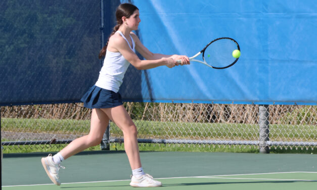 Lakeview girls dominating in BL tennis