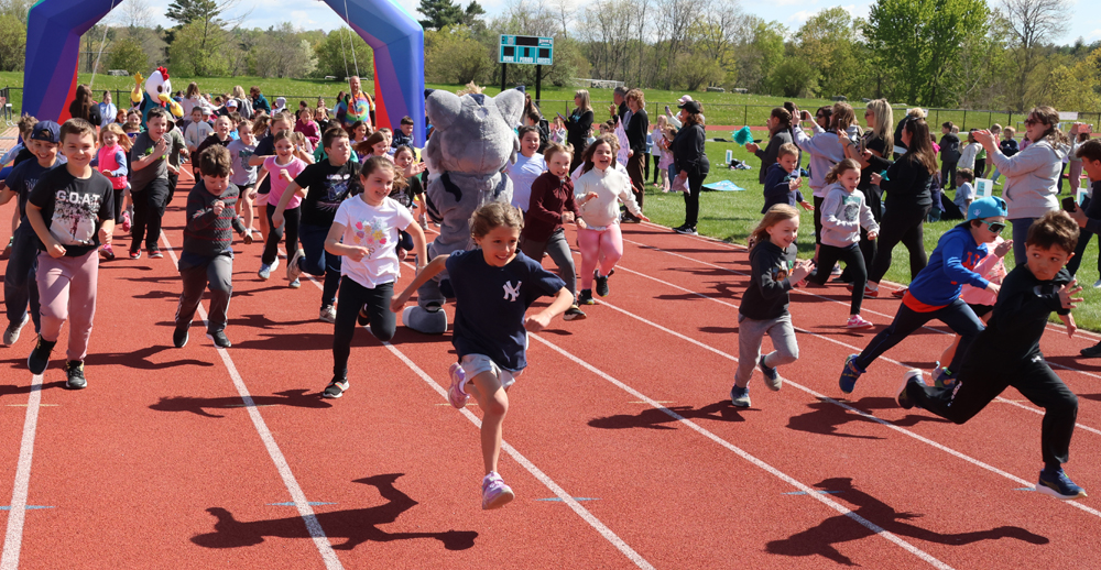 PTO fundraiser ends with fun run on track