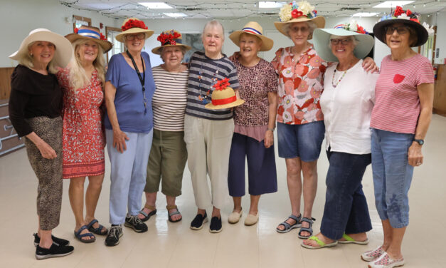 Our Towns: Garden club ready for parade