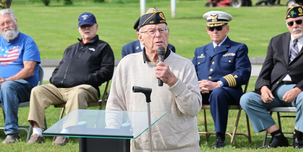 Goshen Center School, Post 46 pay tribute