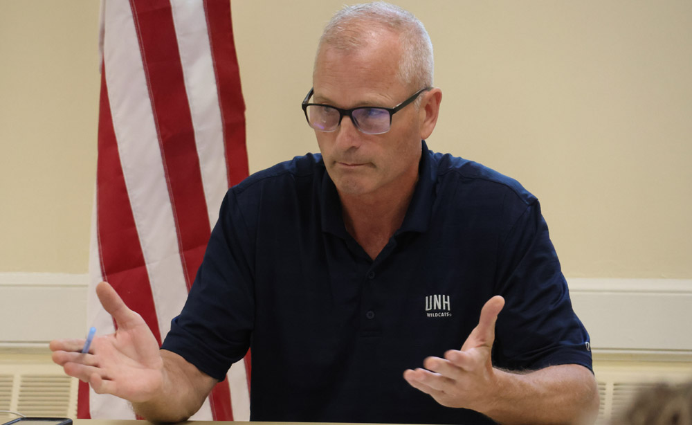 Morris voters approve town budget plan