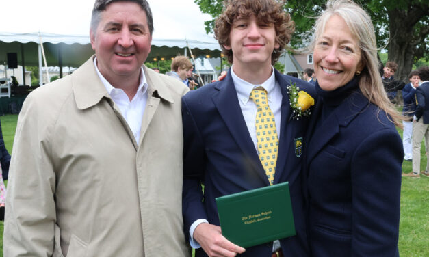 Local trio receive diplomas from Forman