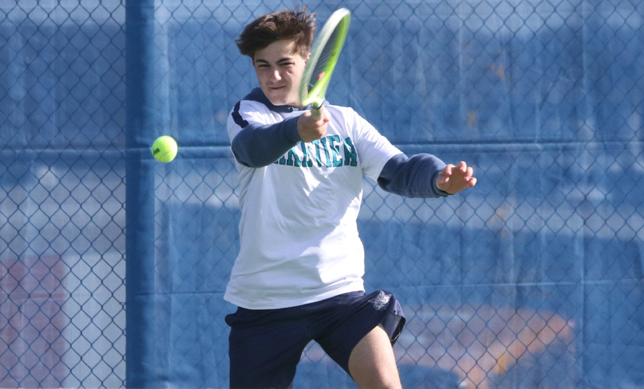Lakeview’s D’Urso reaches BL semifinals