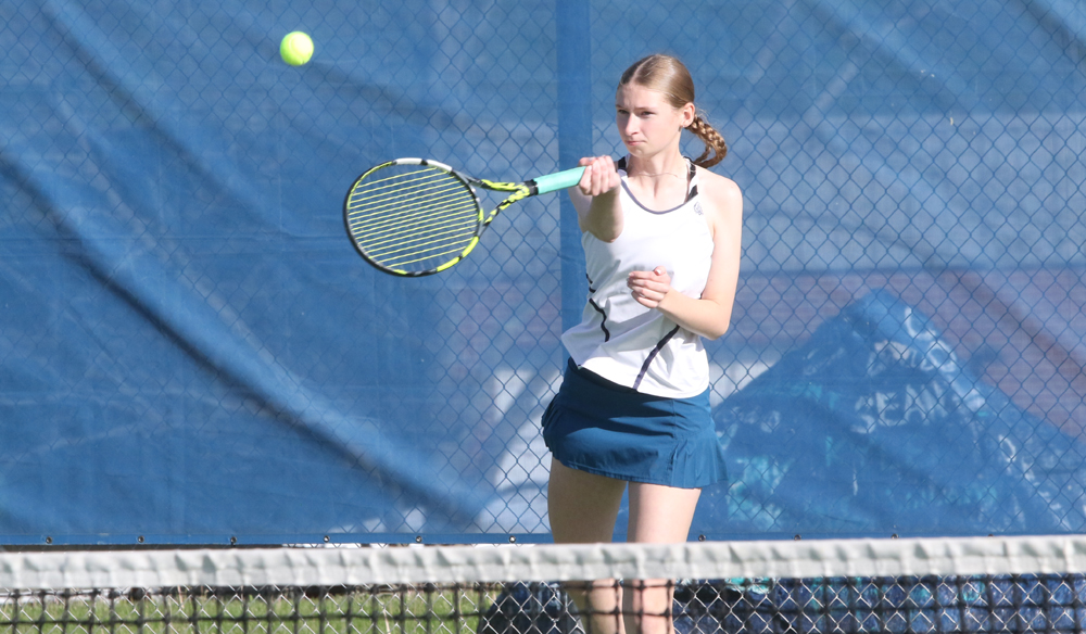 Lakeview nets 13th victory on Senior Day