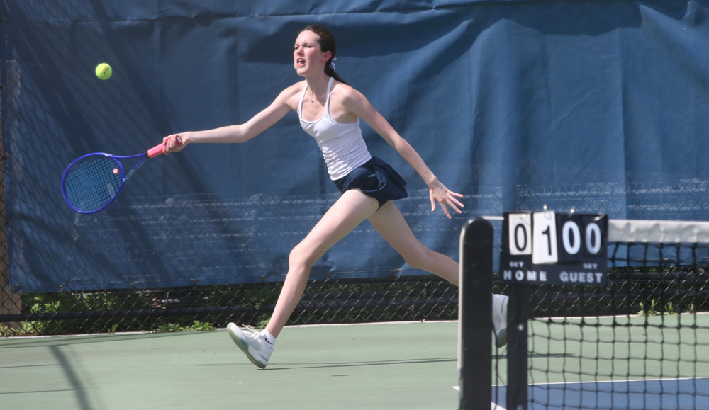 Lakeview pair captures BL tourney title