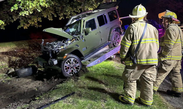 Driver injured in Sunday crash in Morris