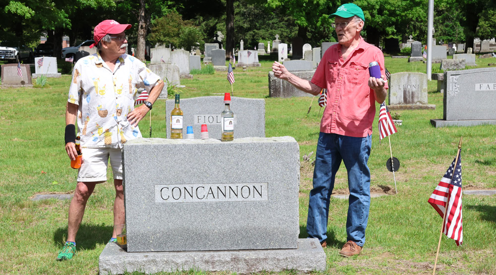 Cemetery tour celebrates LHRR supporters