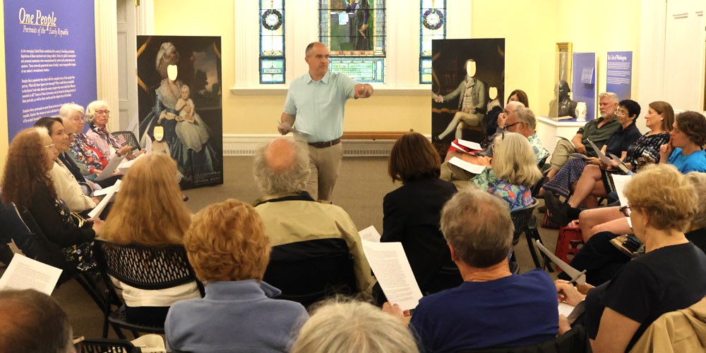 Group takes a dive into American history