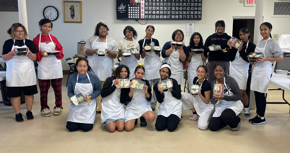 United Way program teaches kitchen skills