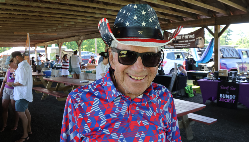 Patriotism on display at Bantam market