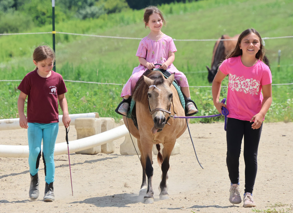 Tour showcases agriculture in Goshen