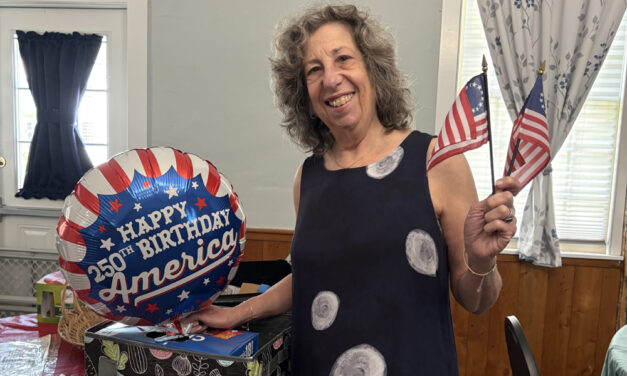 Warren celebrates with ‘Let Freedom Ring’