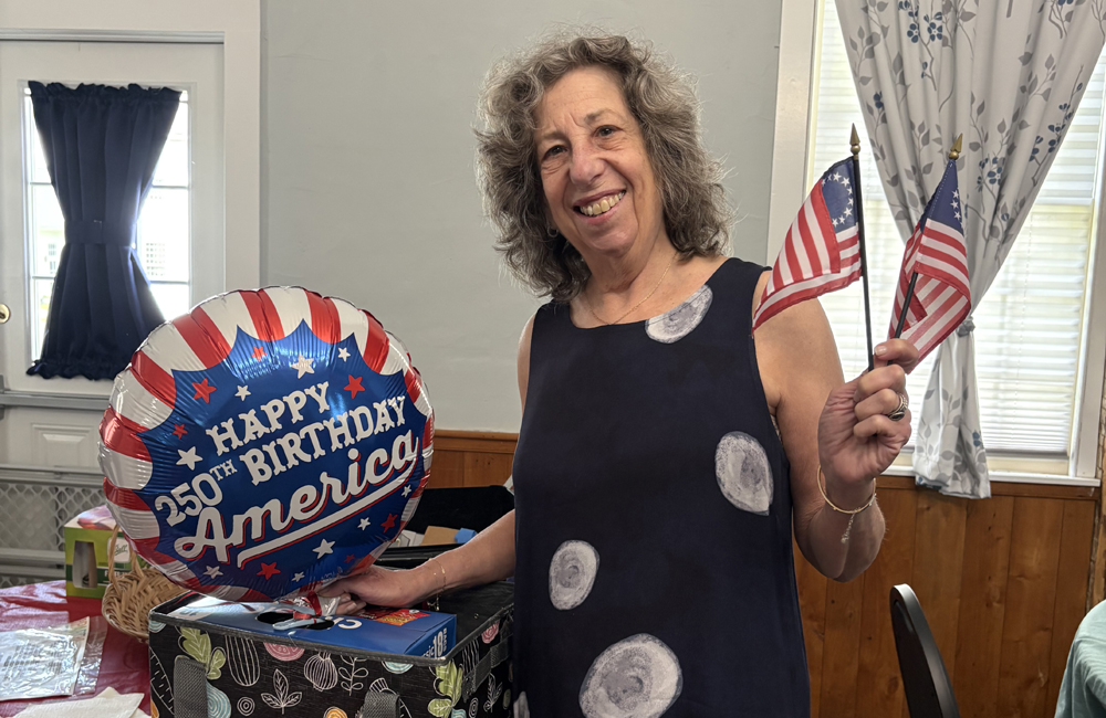 Warren celebrates with ‘Let Freedom Ring’