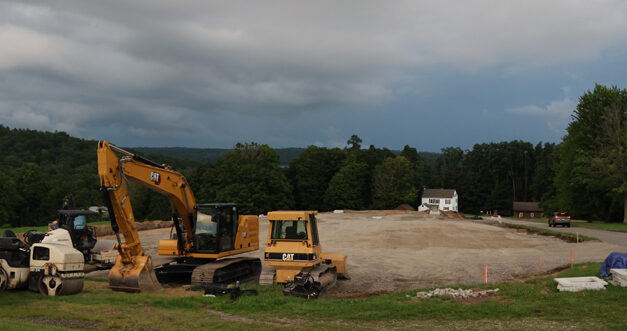 New parking lot being built at Lakeview