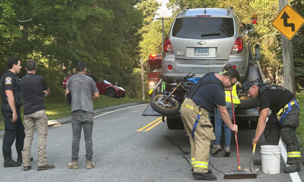 Motorcyclist injured in Litchfield crash