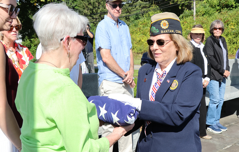 Post 44 pays tribute to WW II veteran