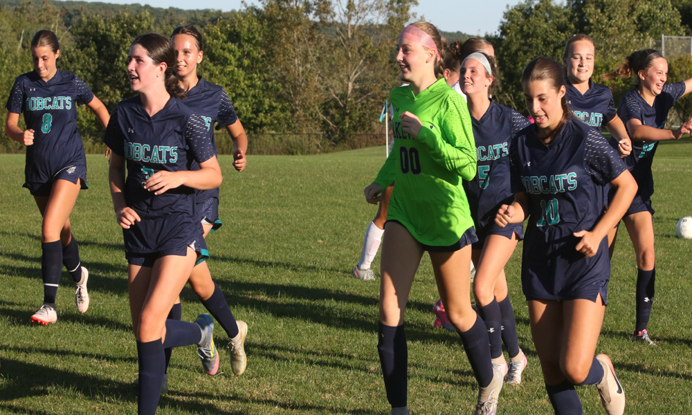 Late goal by Pond gives Bobcats big win