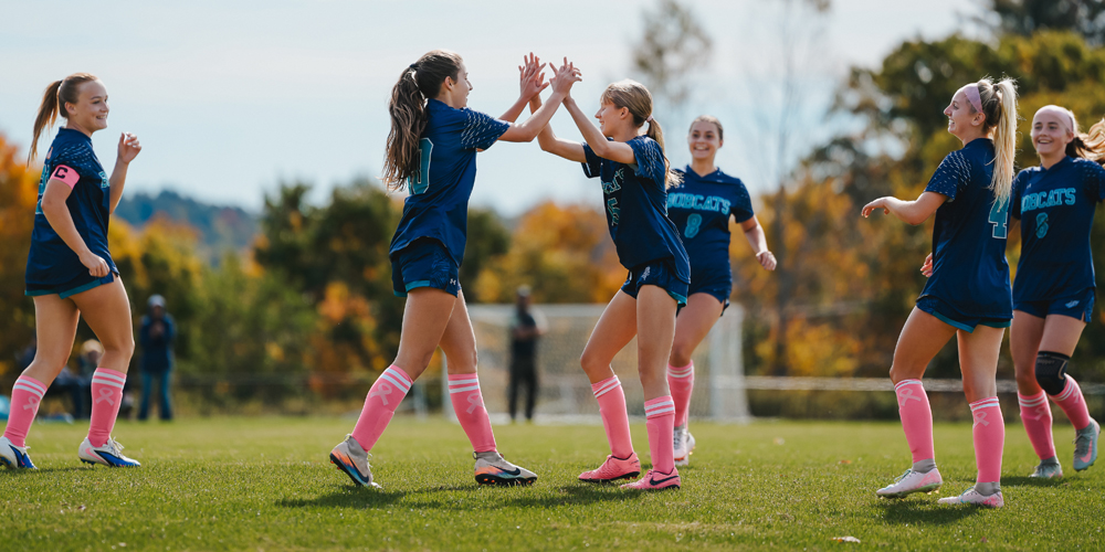 Bobcats score easy non-league victory