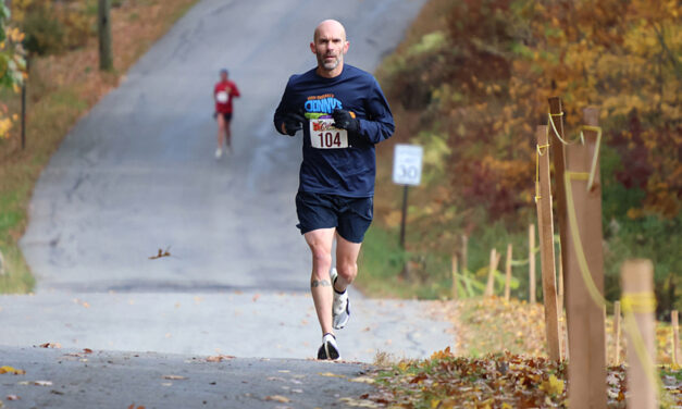 Goshen’s Mills wins Warren’s Cider Run