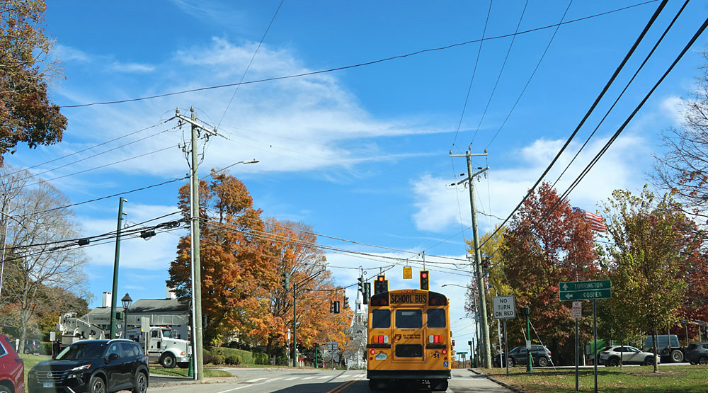 Selectmen broach idea of burying wires