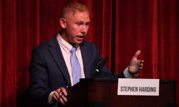 Harding and Zimmer square off in debate
