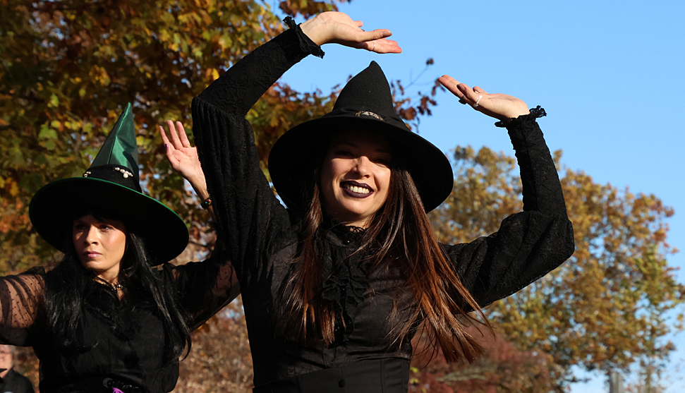 Sisters of Witchfield enliven autumn day
