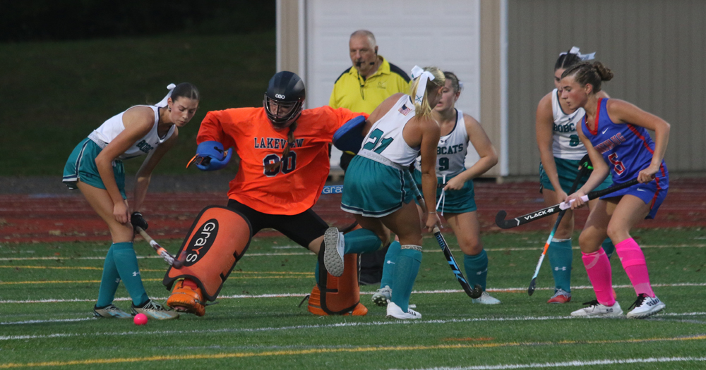 Nonnewaug takes field hockey rematch