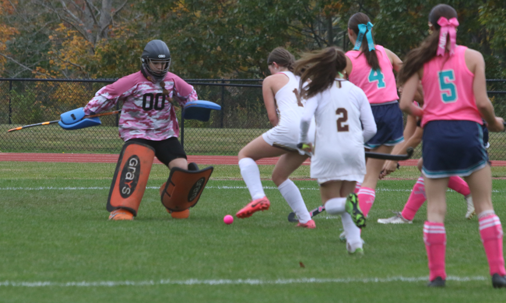 Bobcats strike early in field hockey win