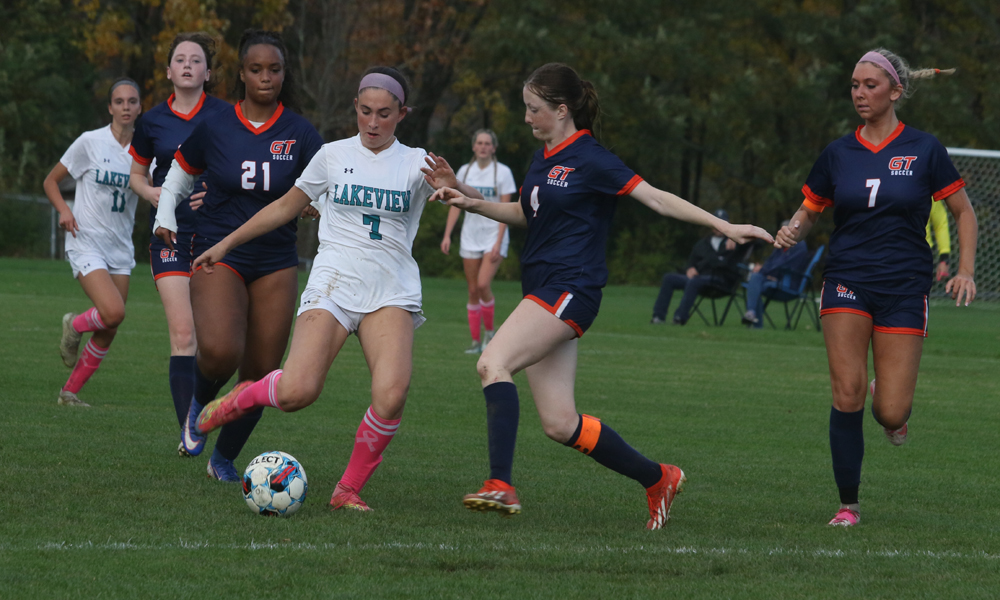 Lakeview girls cruise to easy soccer win